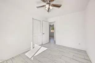 2535 N 50th Dr, Phoenix, AZ 85035 - Photo 16