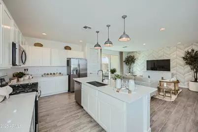 10159 E Ulysses Avenue, Mesa, AZ 85212 - Photo 2
