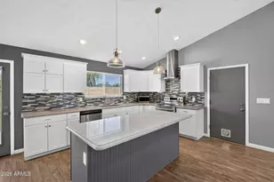836 E Audrey Ln, Phoenix, AZ 85022 - Photo 6