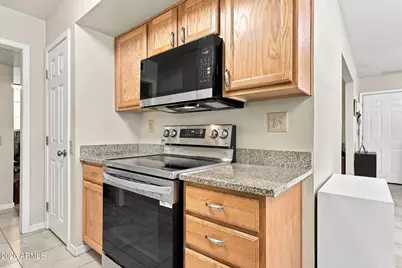 18406 N 96th Avenue, Sun City, AZ 85373 - Photo 14