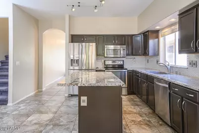 8710 E Pinchot Avenue, Scottsdale, AZ 85251 - Photo 4