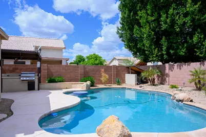 8710 E Pinchot Avenue, Scottsdale, AZ 85251 - Photo 22