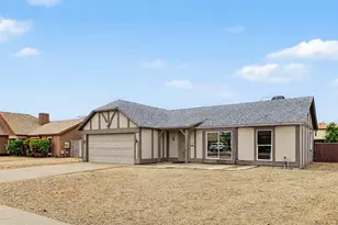 12332 N 86th Ln, Peoria, AZ 85381 - Photo 2