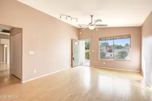 2102 W Knox Rd, Chandler, AZ 85224 - Photo 10