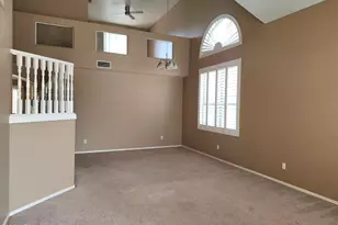 6652 W Rose Garden Ln, Glendale, AZ 85308 - Photo 2