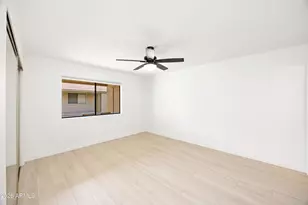 1021 S Greenfield Rd, Mesa, AZ 85206 - Photo 12