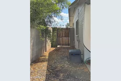 220 E Ocotillo Street, Casa Grande, AZ 85122 - Photo 10
