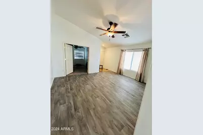 329 S 16th Street, Coolidge, AZ 85128 - Photo 2