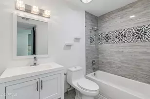 8719 E Rancho Vista Dr, Scottsdale, AZ 85251 - Photo 32