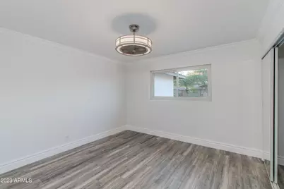 8719 E Rancho Vista Drive, Scottsdale, AZ 85251 - Photo 30
