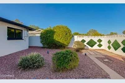 8719 E Rancho Vista Drive, Scottsdale, AZ 85251 - Photo 40