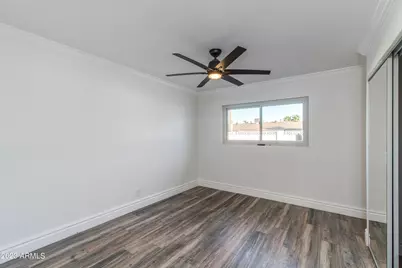 8719 E Rancho Vista Drive, Scottsdale, AZ 85251 - Photo 22
