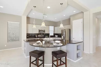 12395 W Rosewood Lane, Peoria, AZ 85383 - Photo 14