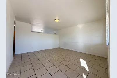 7202 W Glenrosa Avenue, Phoenix, AZ 85033 - Photo 2