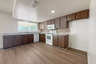 5321 W Sierra St, Glendale, AZ 85304 - Photo 6