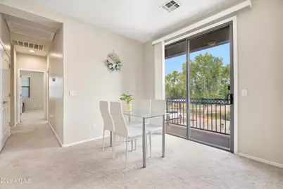 2909 E Dunbar Drive E, Phoenix, AZ 85042 - Photo 10