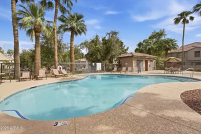 2909 E Dunbar Drive E, Phoenix, AZ 85042 - Photo 30