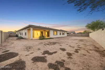 18134 W Highland Avenue, Goodyear, AZ 85395 - Photo 32