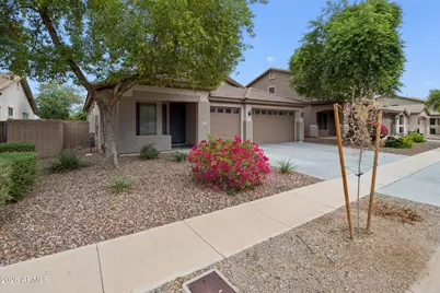 8858 W Myrtle Avenue, Glendale, AZ 85305 - Photo 6