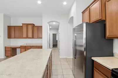 8858 W Myrtle Avenue, Glendale, AZ 85305 - Photo 8