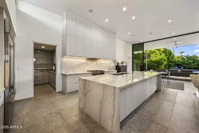 7020 E Pasadena Avenue, Paradise Valley, AZ 85253 - Photo 8