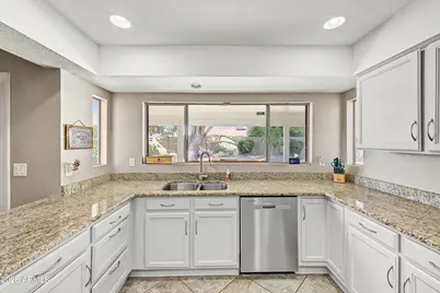 3708 E Renee Drive, Phoenix, AZ 85050 - Photo 12