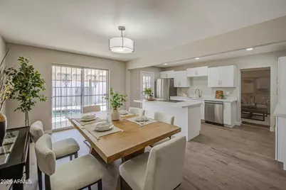 4750 N 39th Drive, Phoenix, AZ 85019 - Photo 1