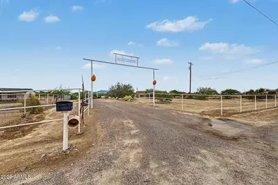 12027 S Dean Road, Buckeye, AZ 85326 - Photo 4