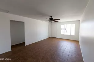 3154 W Lisbon Ln, Phoenix, AZ 85053 - Photo 14