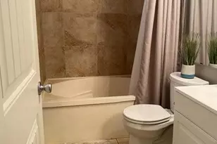 8415 W Corrine Dr, Peoria, AZ 85381 - Photo 10