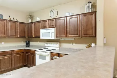 39013 N Luke Lane, San Tan Valley, AZ 85140 - Photo 4