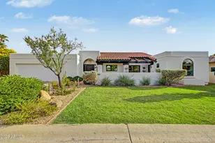 3169 E Berridge Ln, Phoenix, AZ 85016 - Photo 8