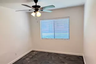 319 W Highland Ave, Phoenix, AZ 85013 - Photo 8