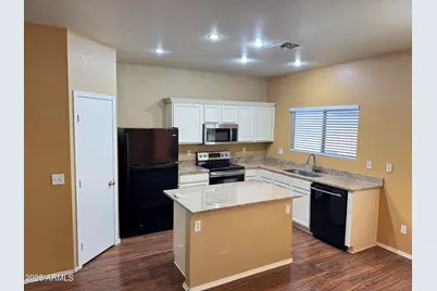 2432 E Palm Beach Drive, Chandler, AZ 85249 - Photo 6