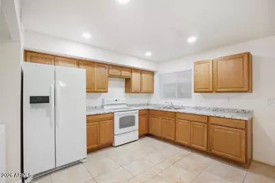 6680 N 43rd Avenue, Glendale, AZ 85301 - Photo 12