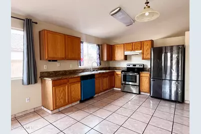 8212 W Apache Street, Phoenix, AZ 85043 - Photo 8