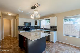 2228 E Avenida del Sol, Phoenix, AZ 85024 - Photo 10