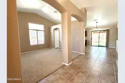 24637 N 65th Avenue, Glendale, AZ 85310 - Photo 2