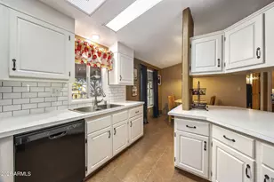 38331 N 29th Ave, Phoenix, AZ 85086 - Photo 24