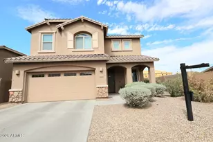 3410 W T Ryan Ln, Phoenix, AZ 85041 - Photo 4