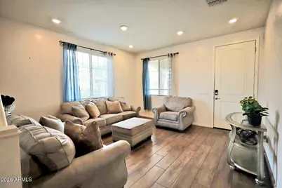 3410 W T Ryan Lane, Phoenix, AZ 85041 - Photo 12