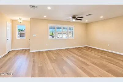 10509 W Snead Drive, Sun City, AZ 85351 - Photo 10