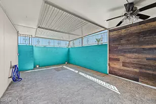 10856 W Coggins Dr, Sun City, AZ 85351 - Photo 14