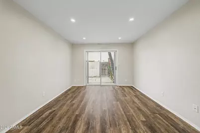 952 E Diamond Drive, Tempe, AZ 85283 - Photo 10