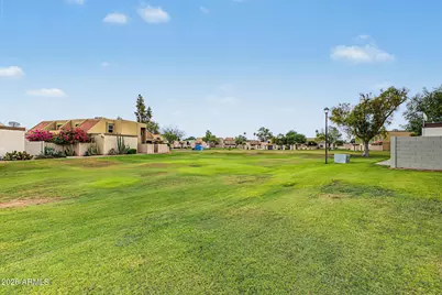 952 E Diamond Drive, Tempe, AZ 85283 - Photo 26