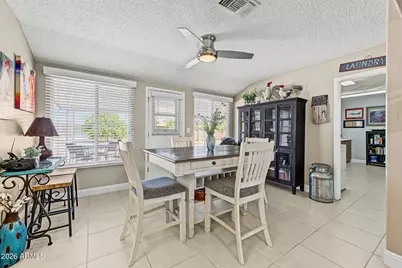 10521 W Kingswood Circle, Sun City, AZ 85351 - Photo 6