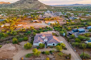 315 E Sabrosa Dr, New River, AZ 85087 - Photo 1
