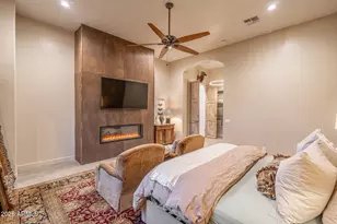 315 E Sabrosa Dr, New River, AZ 85087 - Photo 18