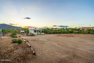 315 E Sabrosa Dr, New River, AZ 85087 - Photo 36