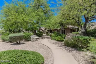 2233 E Behrend Dr, Phoenix, AZ 85024 - Photo 22